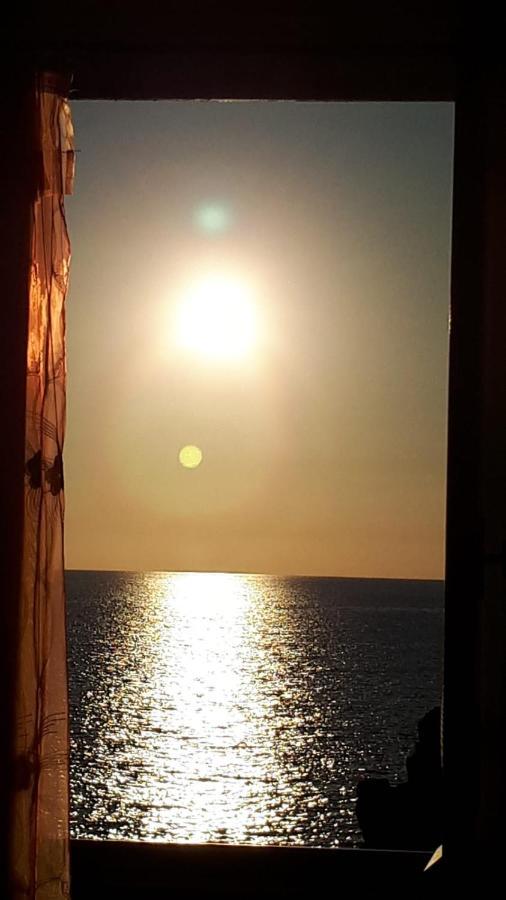 Una Finestra Sul Mare - Free Wi -Fi Riomaggiore Exterior foto